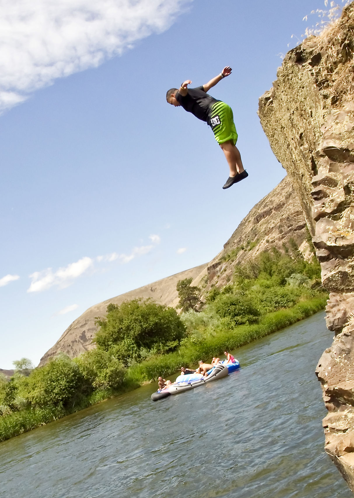 Floating the Yakima River Canyon